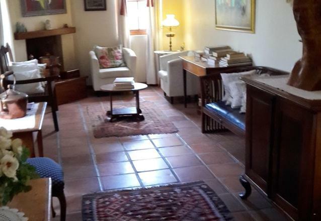 Mavilla Stellenbosch B&B エクステリア 写真